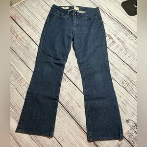 Banana Republic Urban Bootcut low rise stretch jeans. Size 4.